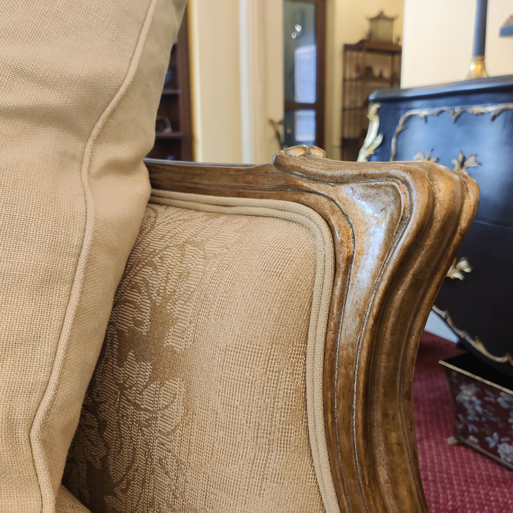 Фото Диван большой - стиль Американская классика - Для гостиной - В наличии - Купить в Интернет-магазине Фото Диван большой - стиль Американская классика - Для гостиной - В наличии - Купить в Интернет-магазине